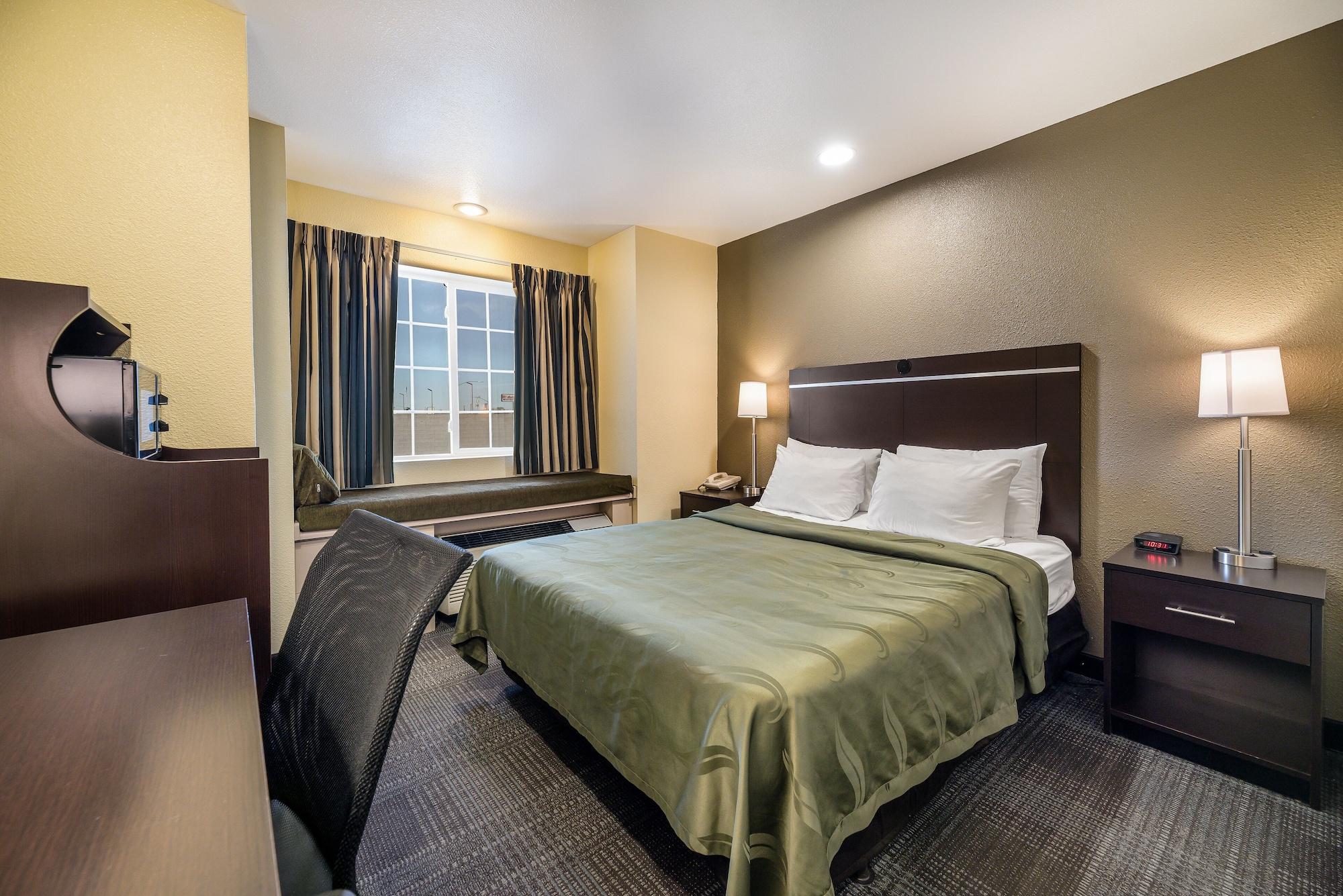 Quality Inn & Suites Near Nas Fallon Bagian luar foto
