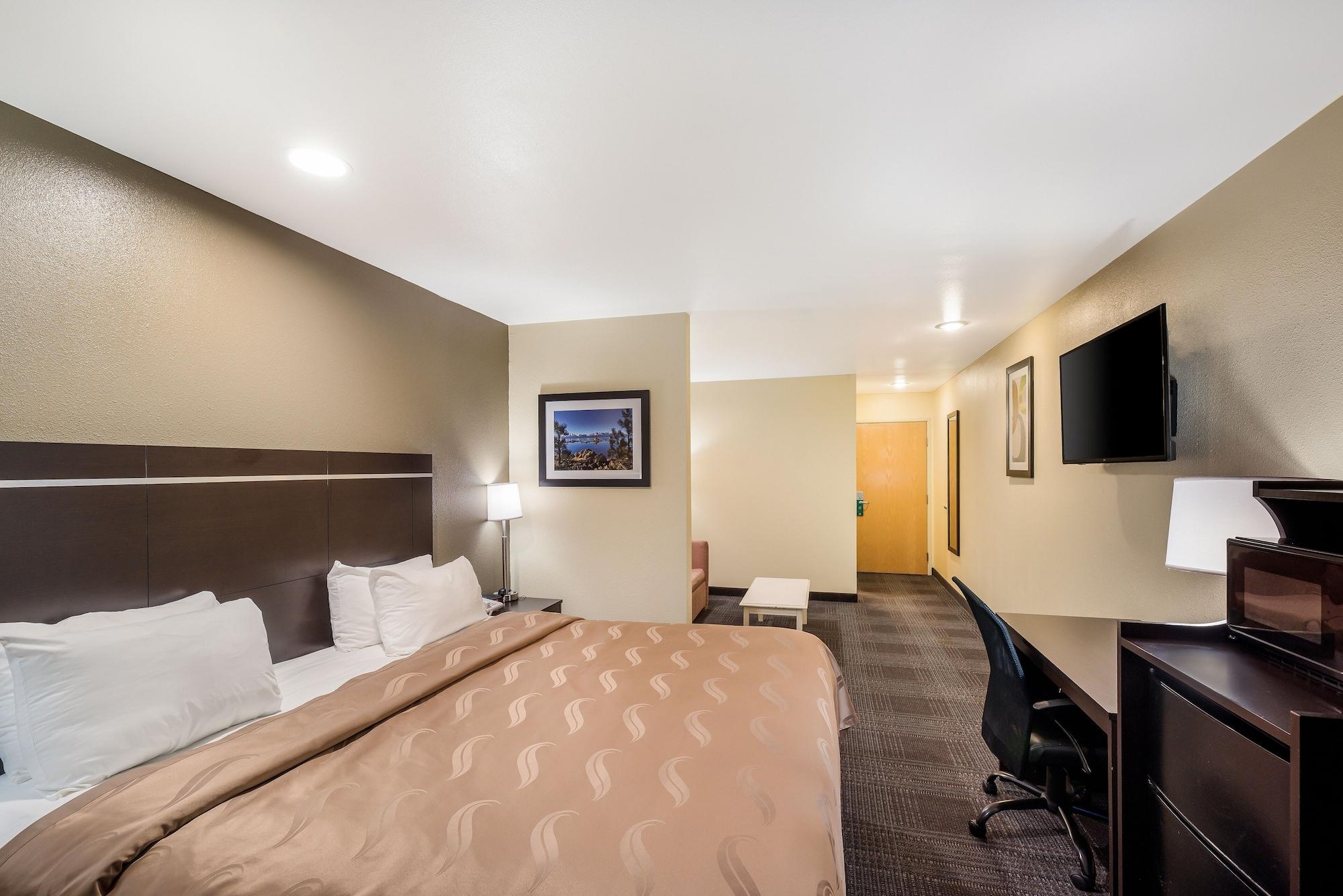 Quality Inn & Suites Near Nas Fallon Bagian luar foto