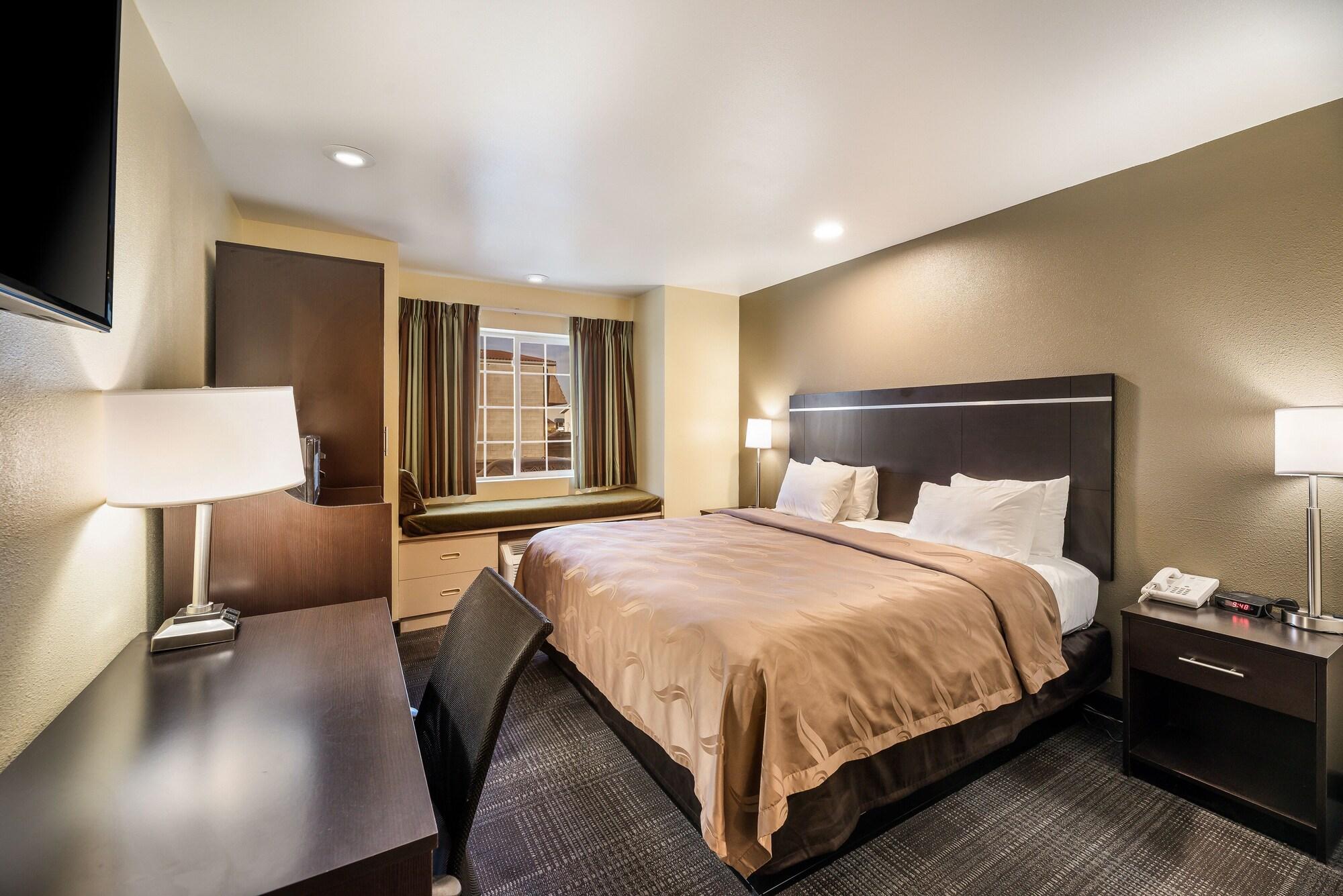 Quality Inn & Suites Near Nas Fallon Bagian luar foto