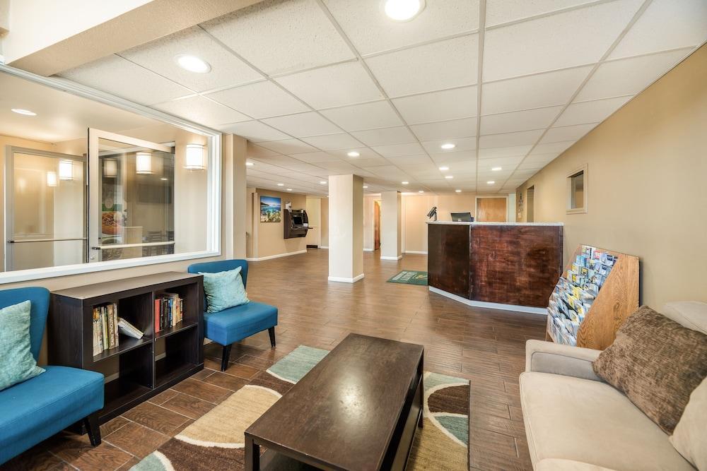 Quality Inn & Suites Near Nas Fallon Bagian luar foto
