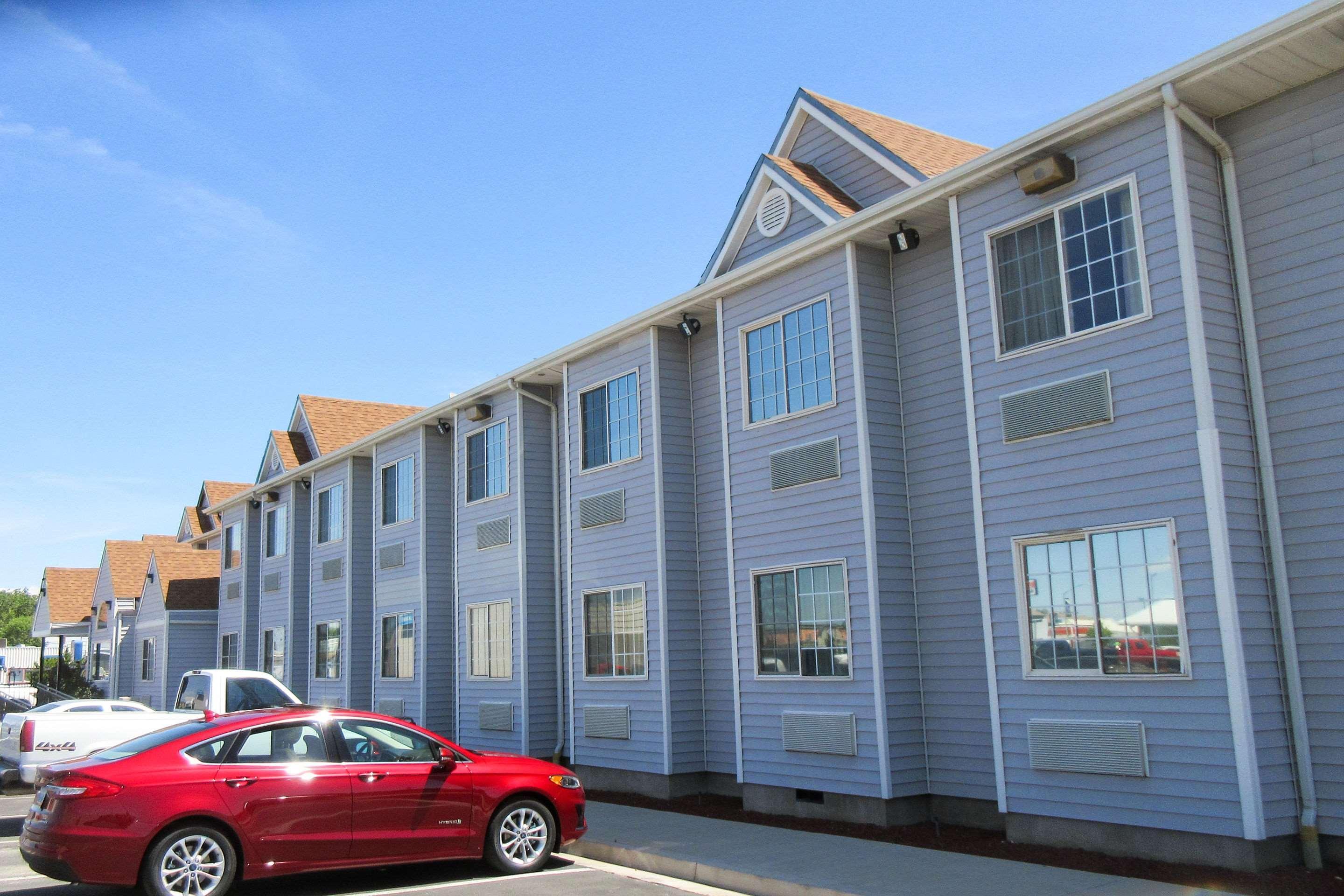 Quality Inn & Suites Near Nas Fallon Bagian luar foto