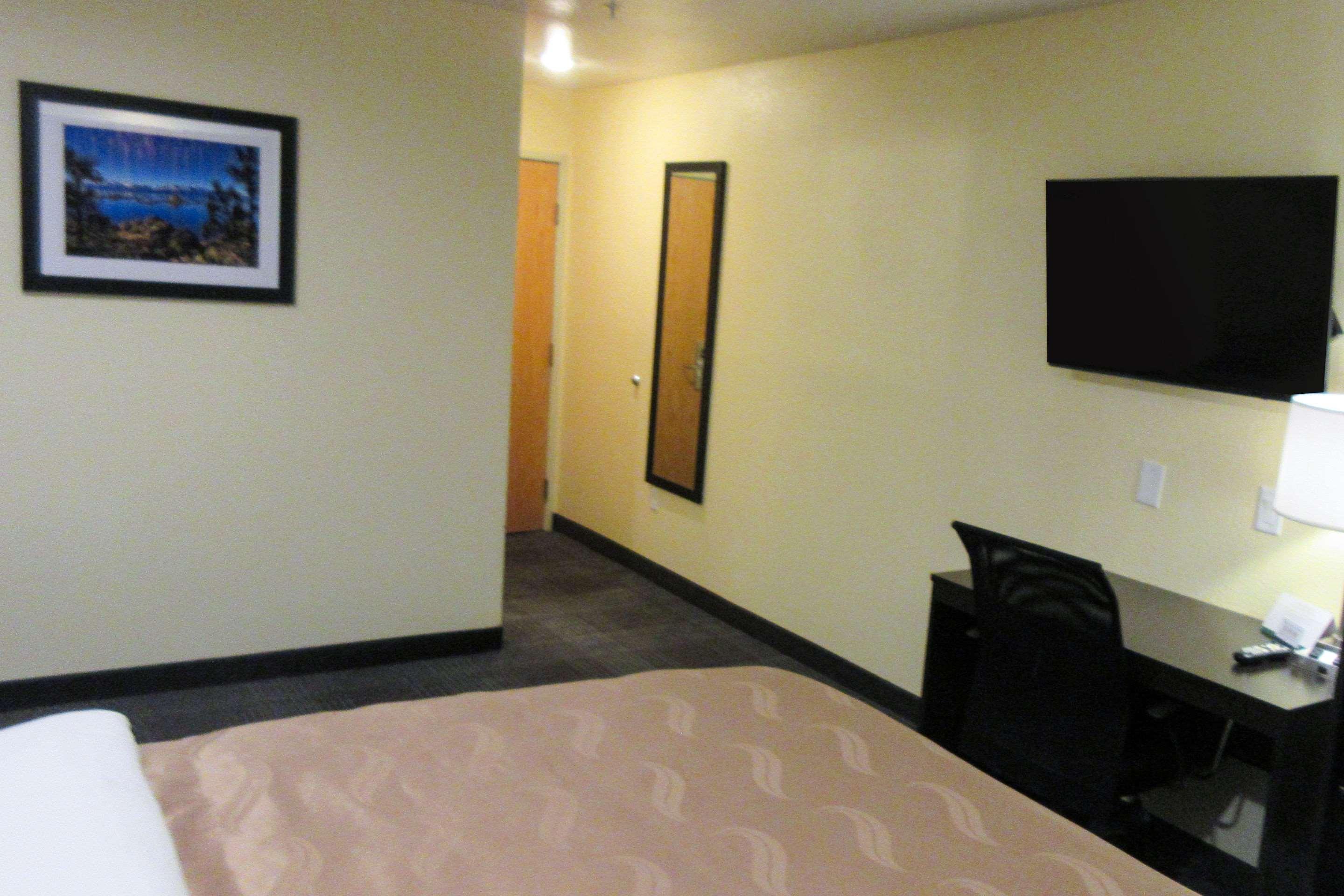 Quality Inn & Suites Near Nas Fallon Bagian luar foto