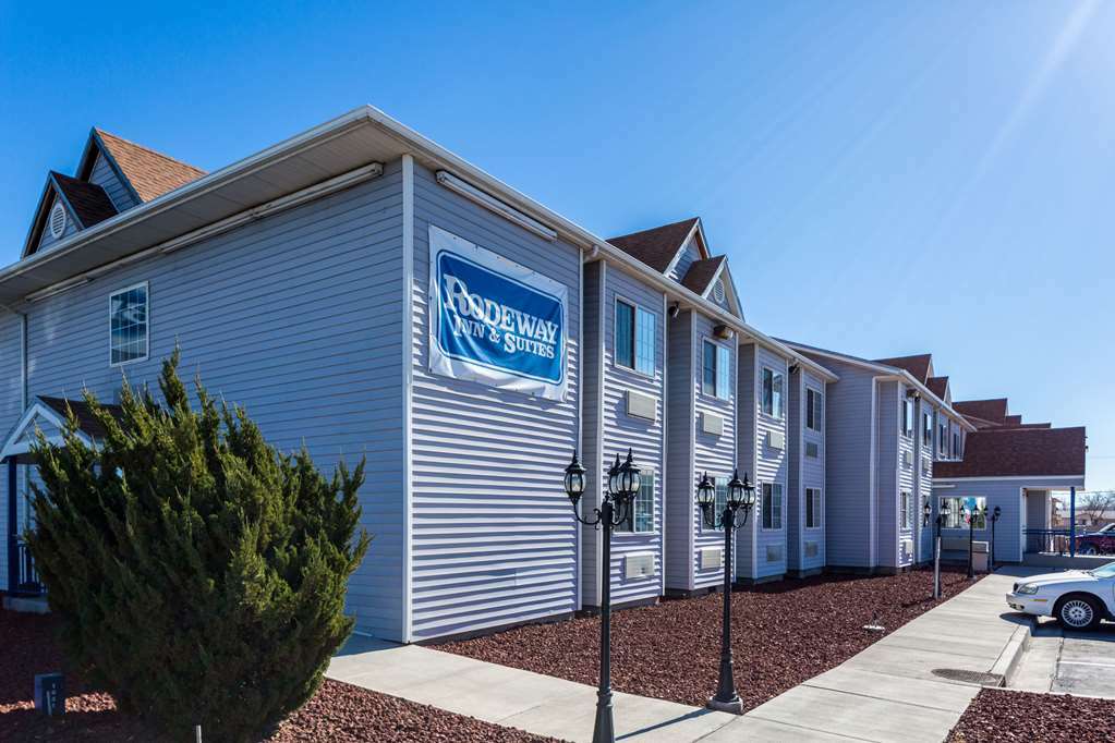 Quality Inn & Suites Near Nas Fallon Bagian luar foto
